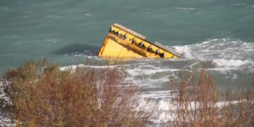 Conferma della Capitaneria per la Boa Gialla, appartiene alla Syndial di Ciro’ Marina
