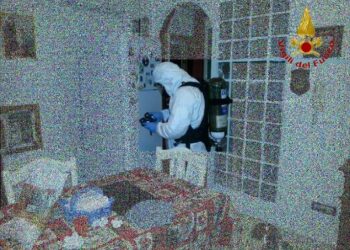 Crotone, Famiglia di quattro persone intossicate dal monossido di carbonio