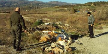 Guardie Zoofile: Rinvenuta discarica abusiva di rifiuti speciali