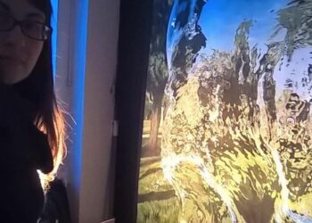 L’acqua e la pittura di Valeria Latorre  in mostra alla Lega navale di Crotone