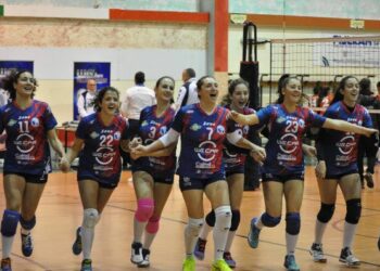 Pallavolo, We Car Crotone – Volley Cosenza 3-0