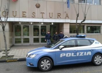 Tentato furto presso il Bar della Stazione di Cosenza, arrestato Rumeno dalla Polizia
