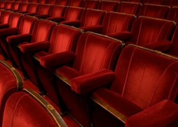 Teatro calabrese: chiediamo il testo completo della proposta di legge Regionale