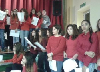 “Se fosse davvero Natale…”, un successo il musical dell’Istituto comprensivo Crosia Mirto