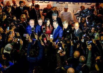 Affidato inaugura il salotto del Festival di Sanremo con Elisabetta Gregoraci