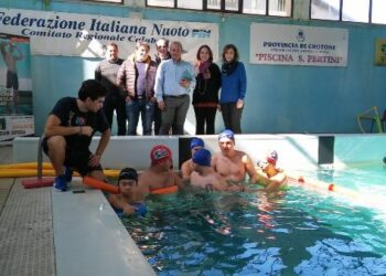 Scuola, NuotatoriKrotonesi e disabilità, tutti cosi diversamente uguali