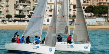 Prima intensa e positiva giornata di regate veliche sulle acque crotonesi