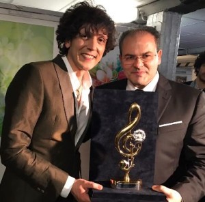Sanremo, Ermal Metà vince la serata cover2