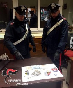 Carabinieri- 2 giovanissimi in manette per spaccio di sostanze stupefacenti2