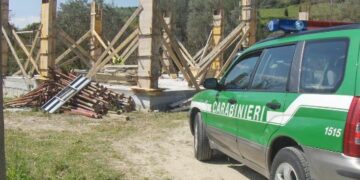 Sequestrato fabbricato irregolare a Casabona