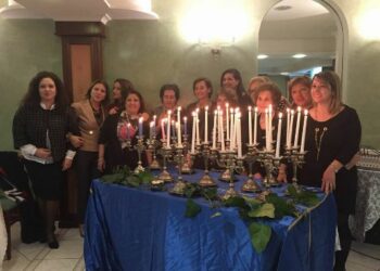 Successo per la Cerimonia delle Candele della Fidapa di Cirò Marina