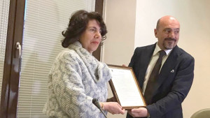 Cerimonia di conferimento della menzione speciale alla professoressa Rosanna Iembo