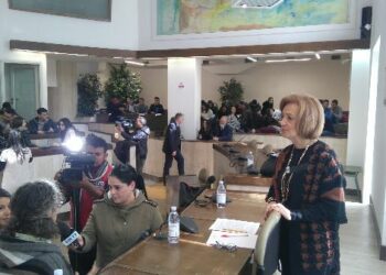 Violenza sulle donne, anche a Crotone i giovani gridano con forza il loro “NO”