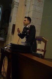 I Carabinieri di Petilia Policastro incontrano adulti e anziani di Mesoraca2