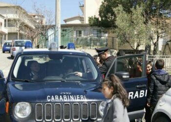 I Carabinieri nelle Scuole a Caccuri per diffondere la cultura della legalità