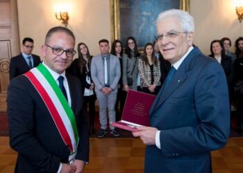 Oggi, 16 marzo, il sindaco Caruso consegna a Mattarella l’Astrolabio in memoria di Luigi Lilio