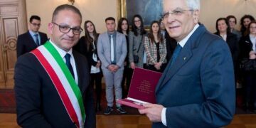 Oggi, 16 marzo, il sindaco Caruso consegna a Mattarella l’Astrolabio in memoria di Luigi Lilio