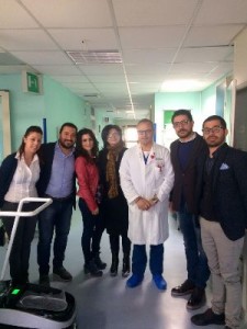 Ospedale di Crotone, Le Quattro Porte di Cirò donano lampada scialitica alla neonatologia4