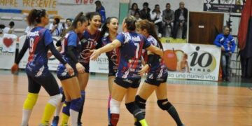 Pallavolo, WeCar Crotone – Vibo 3-0