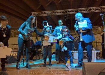 Primo premio per la Scuola Don Vitetti a “Un Carnevale DiVino..” di Cirò Marina