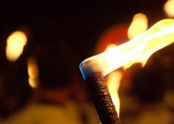 Cgil, Cisl e Uil Crotone, Aderiscono alla Fiaccolata per ricordare Antonella a Cirò Marina