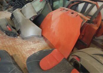 Sequestrate a Cassano allo Ionio parti di autovetture di provenienza illecita