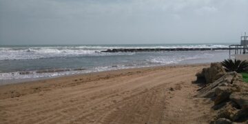 Crotone, problema rischio sversamento fognario la prossima estate denunciato dal M5s