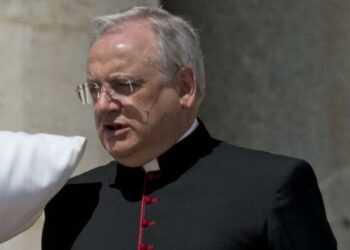 Caccuri, Premio alla Carriera Letteraria a mons. Leonardo Sapienza