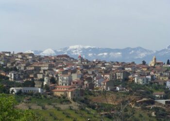 Festa della Primavera, l’IIS di Spezzano festeggia in musica