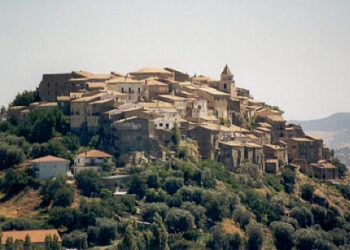 Il Sindaco di Scala Coeli e la maggioranza disertano consiglio comunale