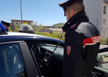 Crotone, Atti osceni per strada davanti ragazzine, arrestato dai Carabinieri