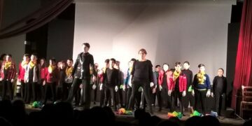 Grande successo per lo spettacolo “Muti in Moto” al Teatro Alikia di Cirò Marina