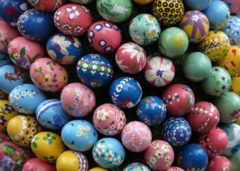 Idee per una Pasqua in compagnia: dai piatti tradizionali alle attività da fare insieme