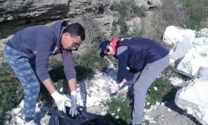 Le Associazioni ripuliscono il tratto di costa dell’Area Marina Protetta di Capo Rizzuto2