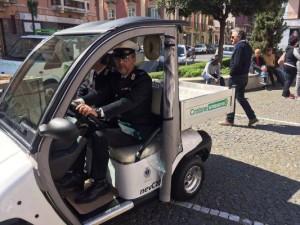 Turisti e cittadini a Crotone si muoveranno con le auto e bici elettriche3