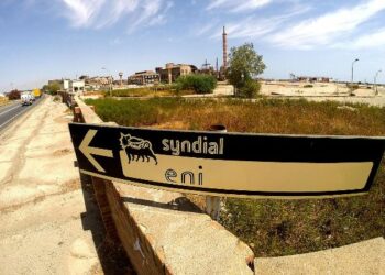 Crotone, M5S: Un’assemblea cittadina per la bonifica