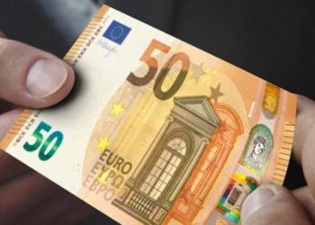 Oggi, entra in circolazione la nuova banconota da 50 euro della serie Europa