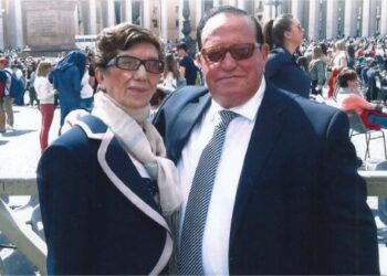 Pasquale e Luigina festeggiano 60 anni di matrimonio con la benedizione di Papa Francesco