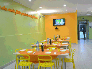 Incontro dei gruppi parrocchiali per il futuro della mensa dei poveri Ristoro Betania a Isola2