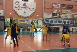 La Lapietra Pallavolo Rossano fa il solito gran lavoro e batte 3-0 la Spes Praia 2