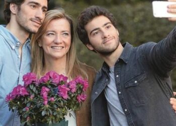 L’Azalea della Ricerca di AIRC sboccia in oltre 3.600 piazze