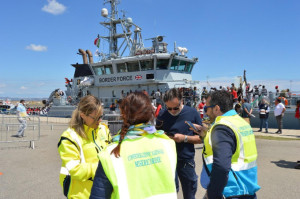 Sbarchi a Crotone- il Commissario della Misericordia di Isola ringrazia tutti i volontari