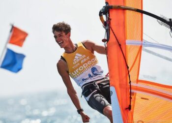 Vela, Sei medaglie continentali in un giorno