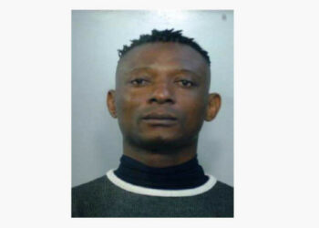 Arrestato a Isola di Capo Rizzuto, un 25enne nigeriano nel Cara di Sant’Anna, torturava migranti in Libia