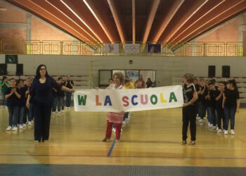 Balliamo sul mondo della scuola primaria “G. Ferrari” di Cirò Marina