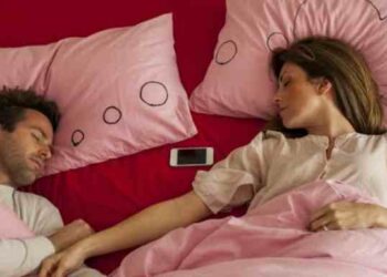 Cellulare nelle vicinanze, anche se spento o silenziato: riduce le proprie capacità mentali