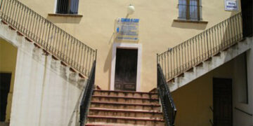 Cirò, Decoro urbano: in corso taglio erbacce e pulizia spiagge