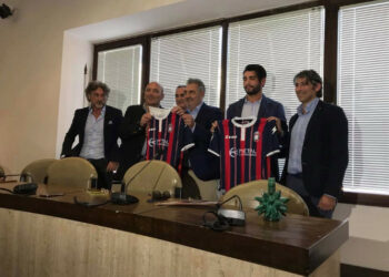 Comune di Crotone: Il ringraziamento della città al Crotone Calcio