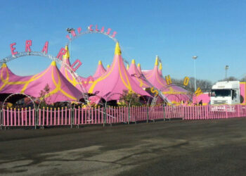 Crotone, Non solo divertimento ma anche solidarietà con lo spettacolo più bello del mondo