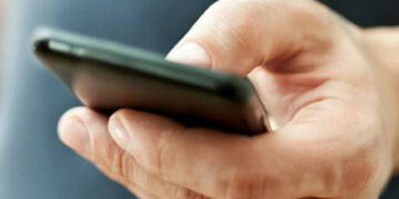 Elezioni comunali, fotografa scheda elettorale durante l’elezione del Sindaco di Cirò